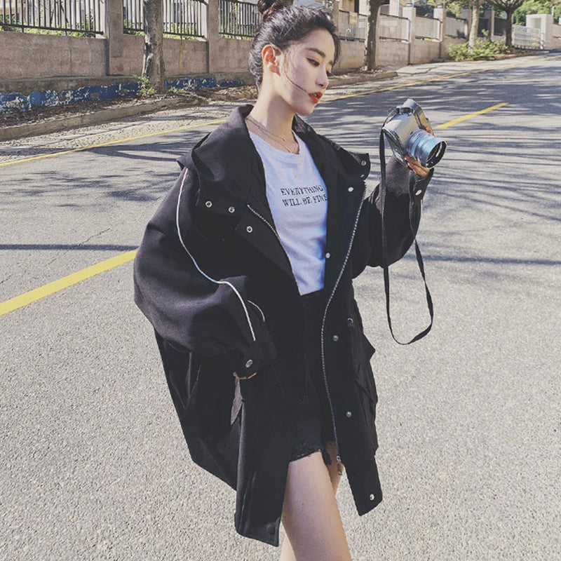 ライン入りオーバーサイズマウンテンパーカー