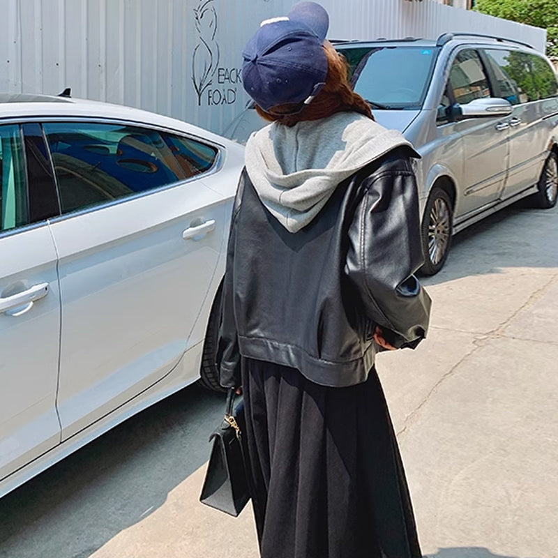 スウェットフード付きレザージャケット