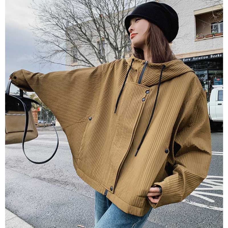 ドルマンスリーブジャケット