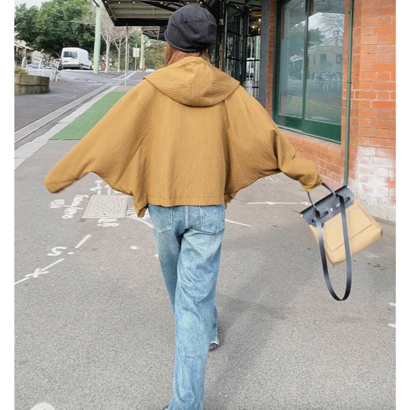 ドルマンスリーブジャケット