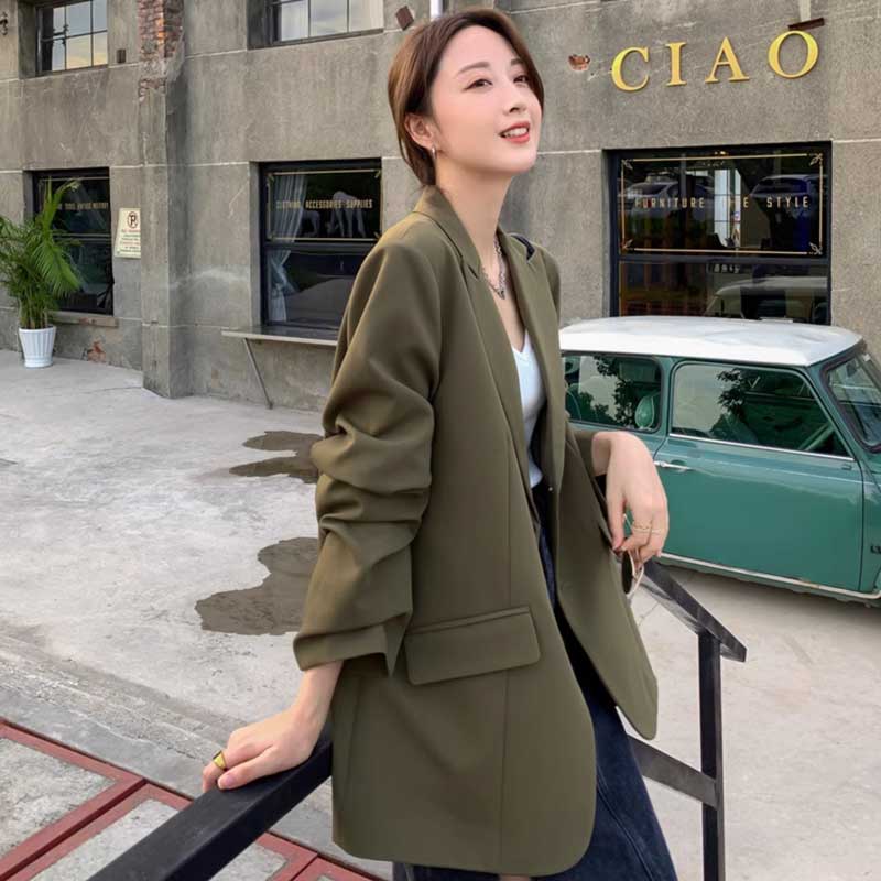 ミディ丈オリーブジャケット