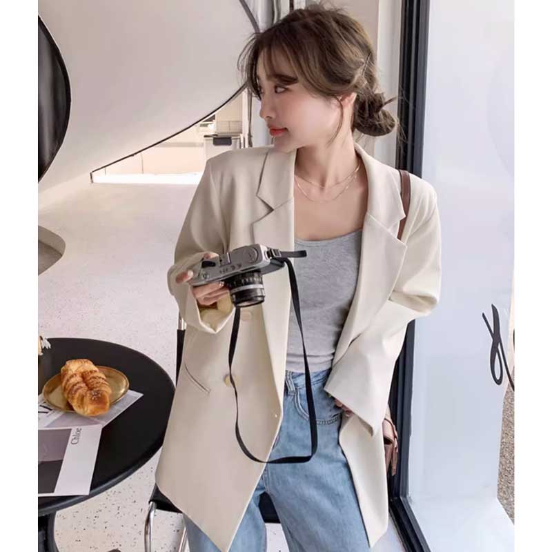 オーバーサイズホワイトテーラードジャケット