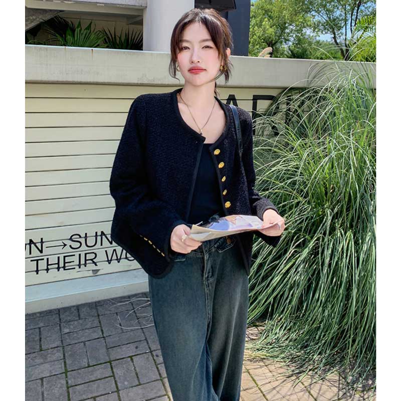 ノーカラーゴールドボタンジャケット