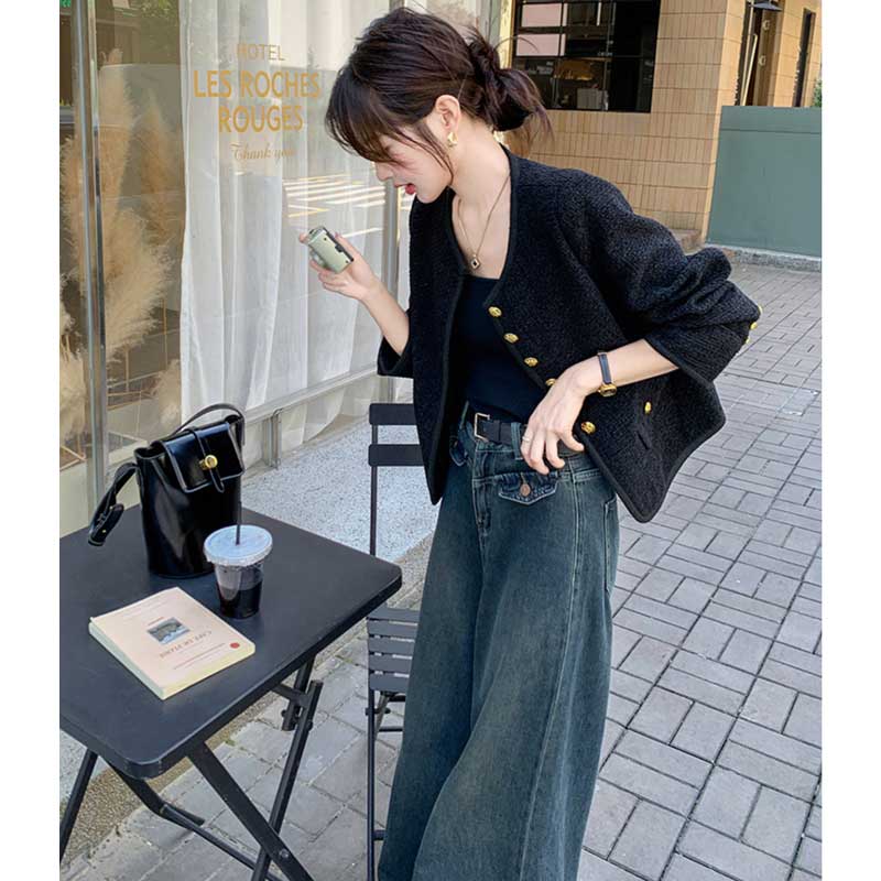 ノーカラーゴールドボタンジャケット