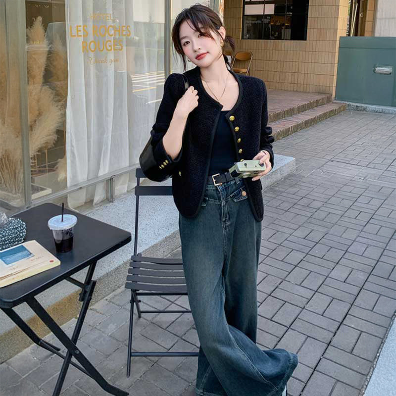 ノーカラーゴールドボタンジャケット