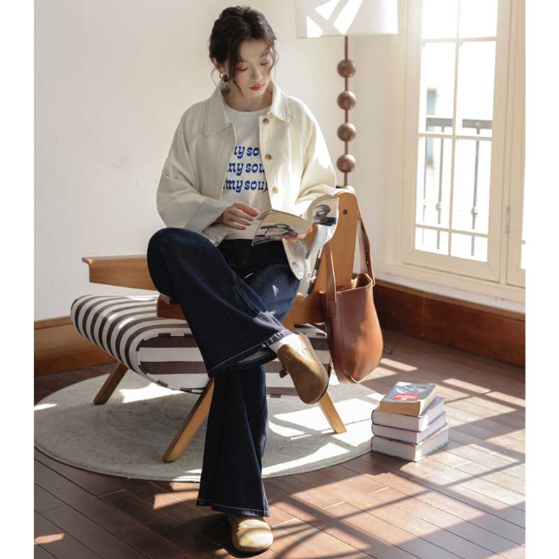 ステッチ入りホワイトジャケット