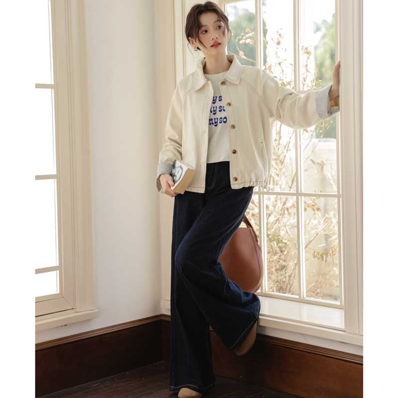 ステッチ入りホワイトジャケット