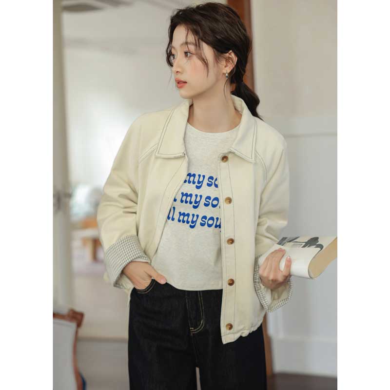 ステッチ入りホワイトジャケット