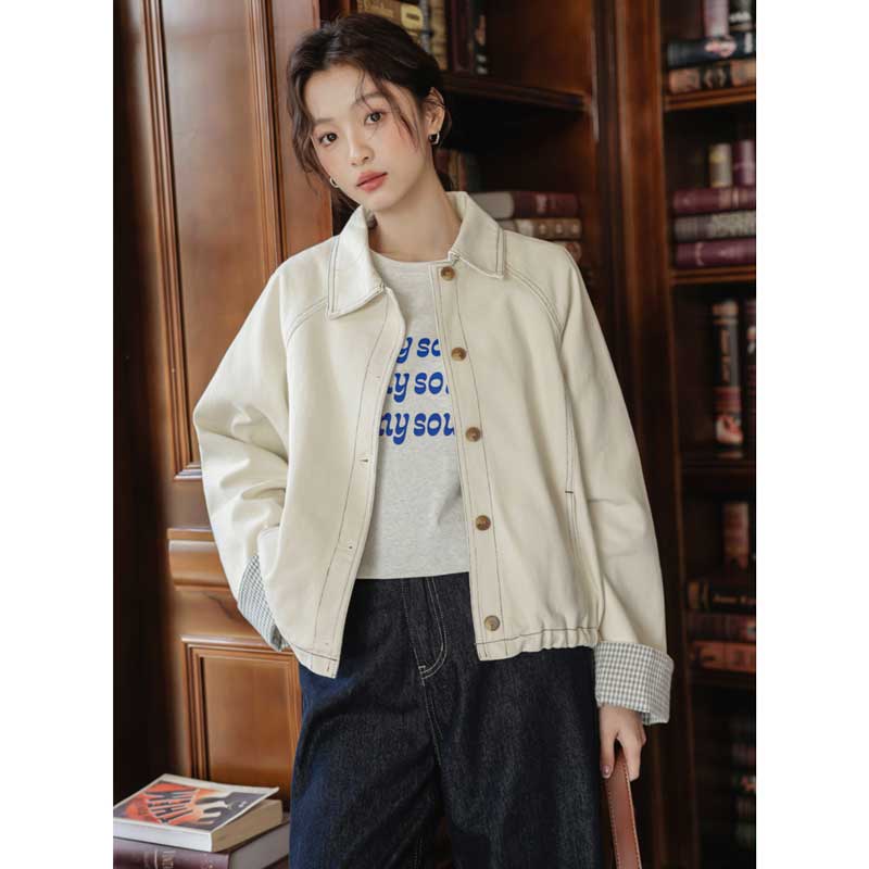 ステッチ入りホワイトジャケット