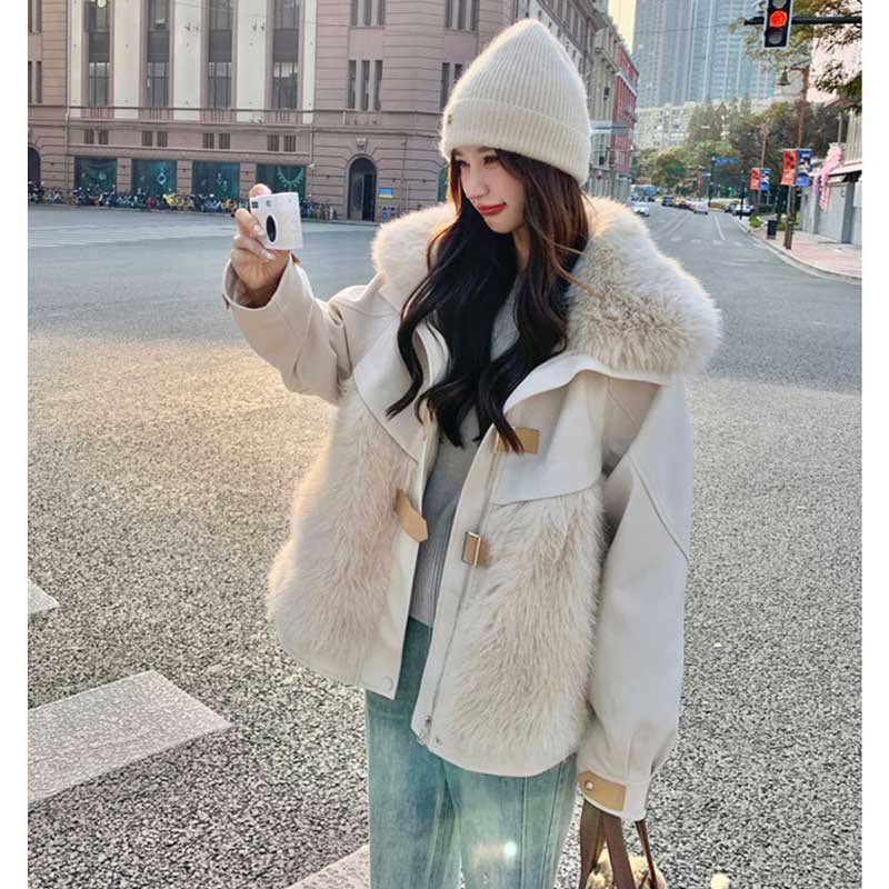 ファー切り替えショートコート