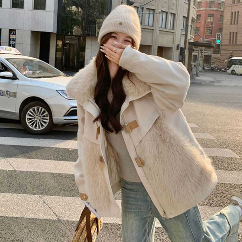 ファー切り替えショートコート