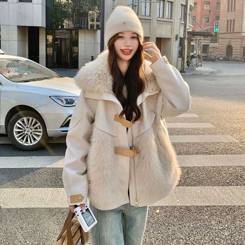 ファー切り替えショートコート