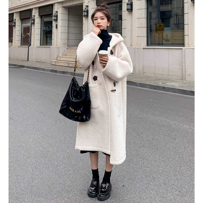 ボアロングダッフルコート