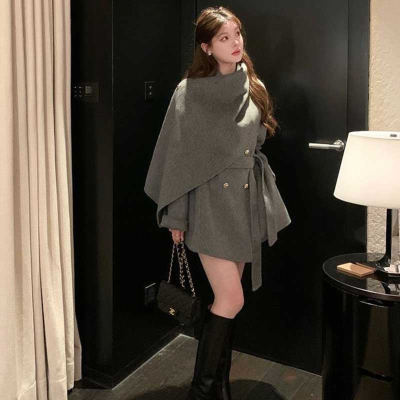 ケープデザインショートコート