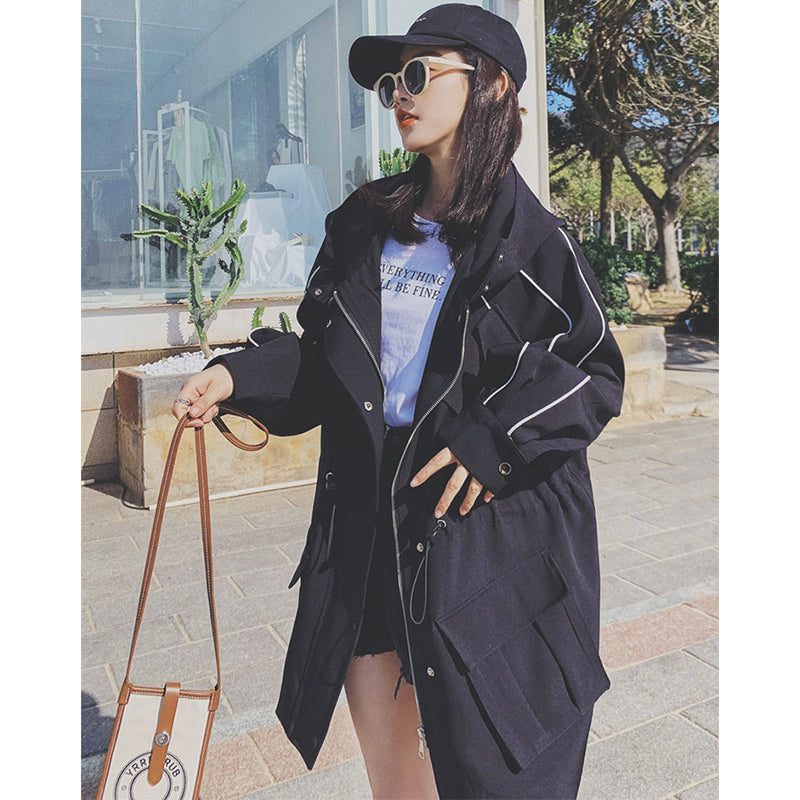 ライン入りオーバーサイズマウンテンパーカー