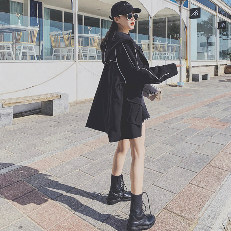 ライン入りオーバーサイズマウンテンパーカー