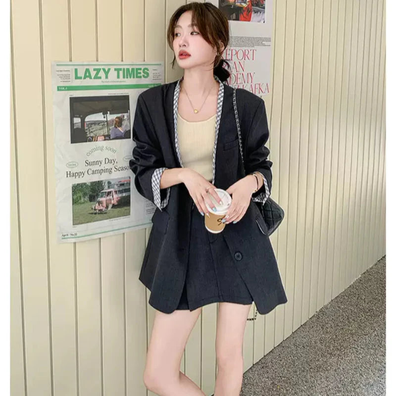 チェックデザイングレージャケット×スカートスーツ