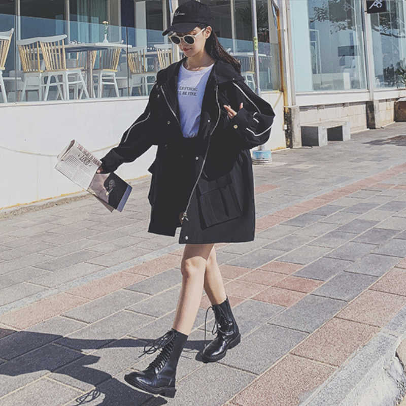 ライン入りオーバーサイズマウンテンパーカー