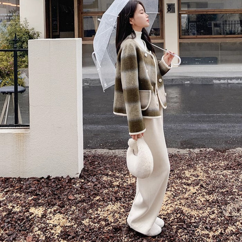 ノーカラーブラウンチェックジャケット