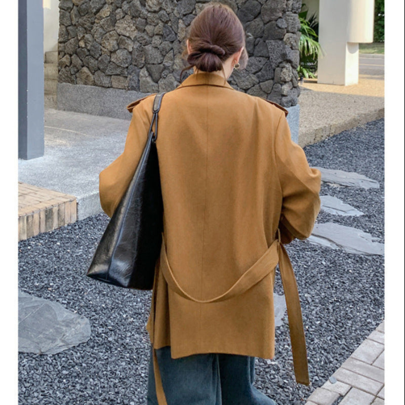 オレンジブラウンショートコート