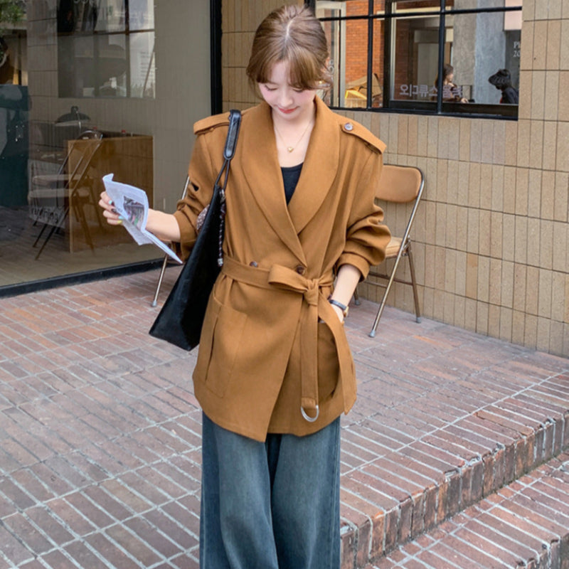 オレンジブラウンショートコート