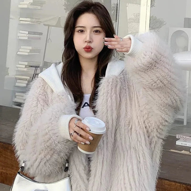 ニットフード付きファージャケット