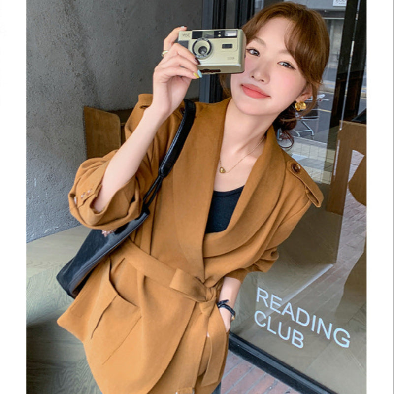 オレンジブラウンショートコート