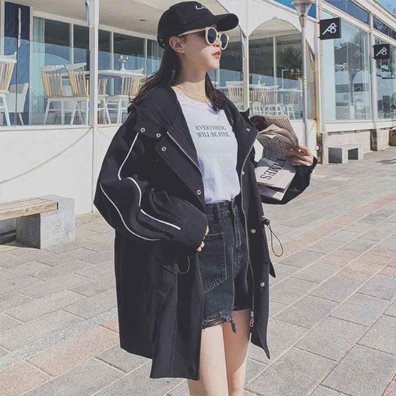 ライン入りオーバーサイズマウンテンパーカー